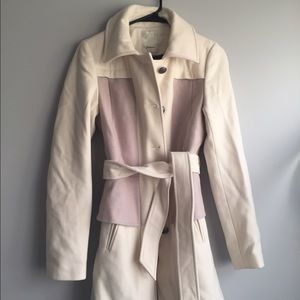 ADORABLE coat!